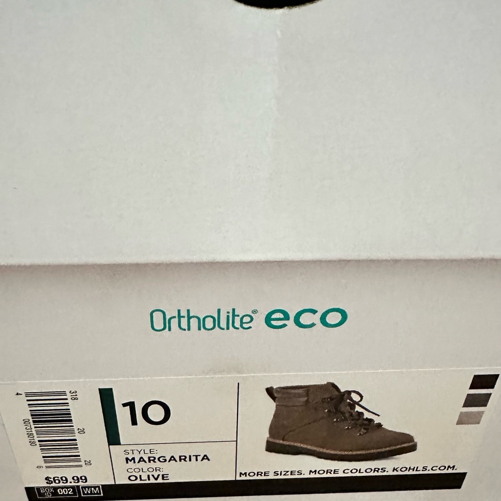 Ortholite® eco Sonoma Boots. Never worn! Great color! Size 10 COLOR: OLIVE